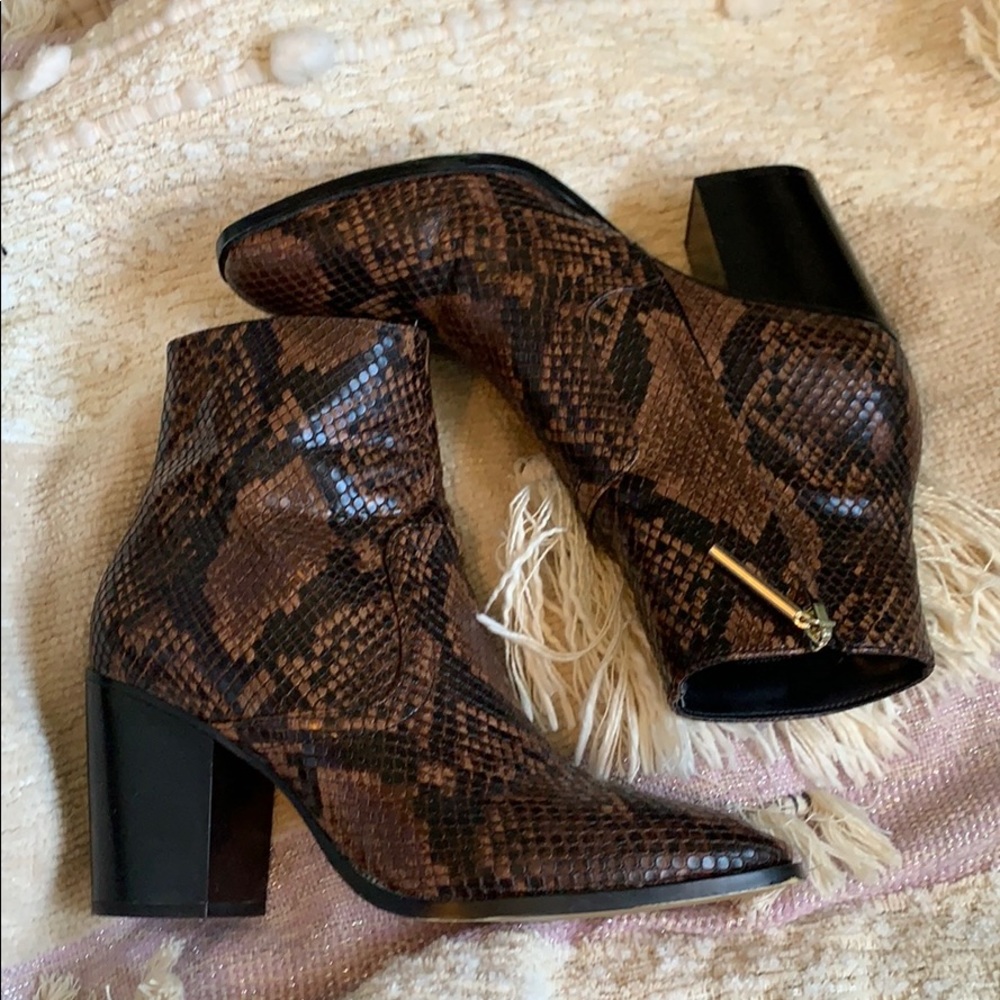Zara brown snakeskin booties